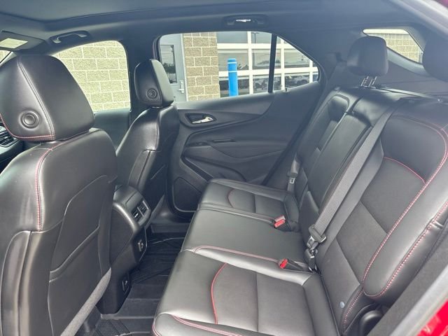 Used 2022 Red Chevrolet RS image 31