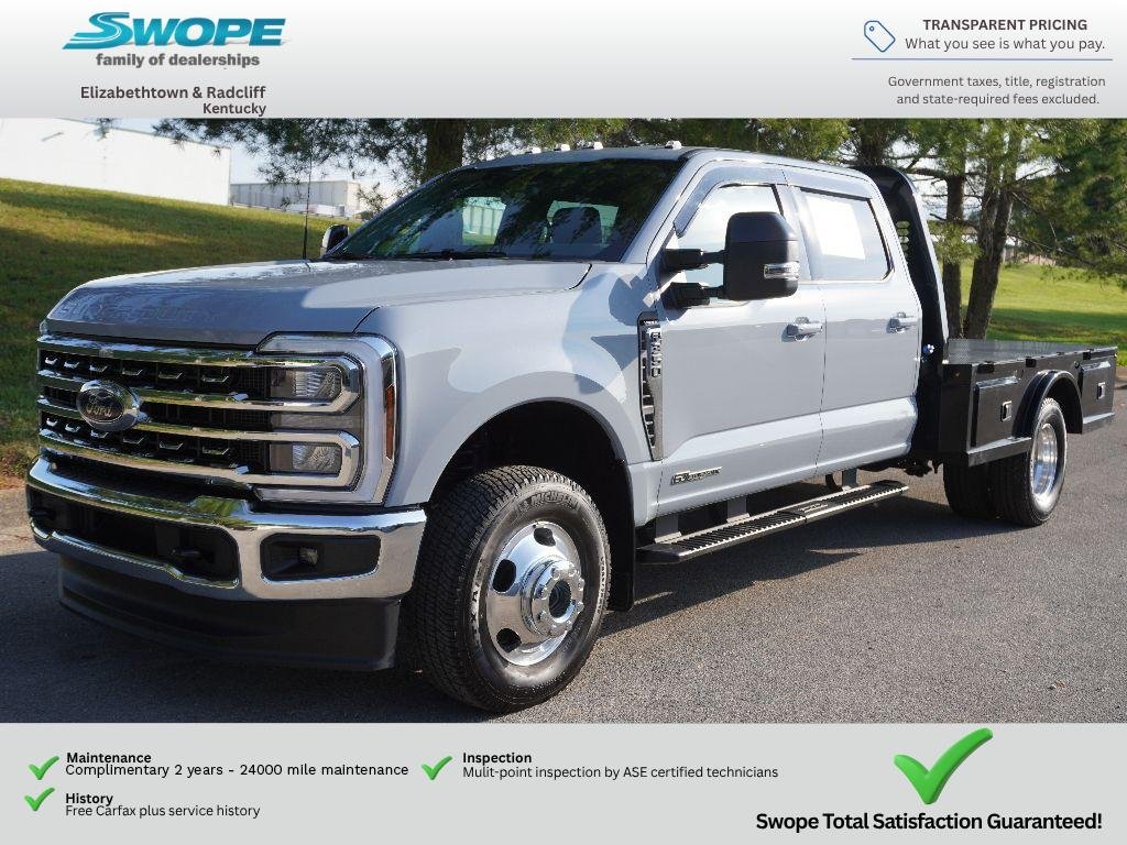 Used 2025 Glacier Gray Metallic TriCoat Ford LARIAT image 10