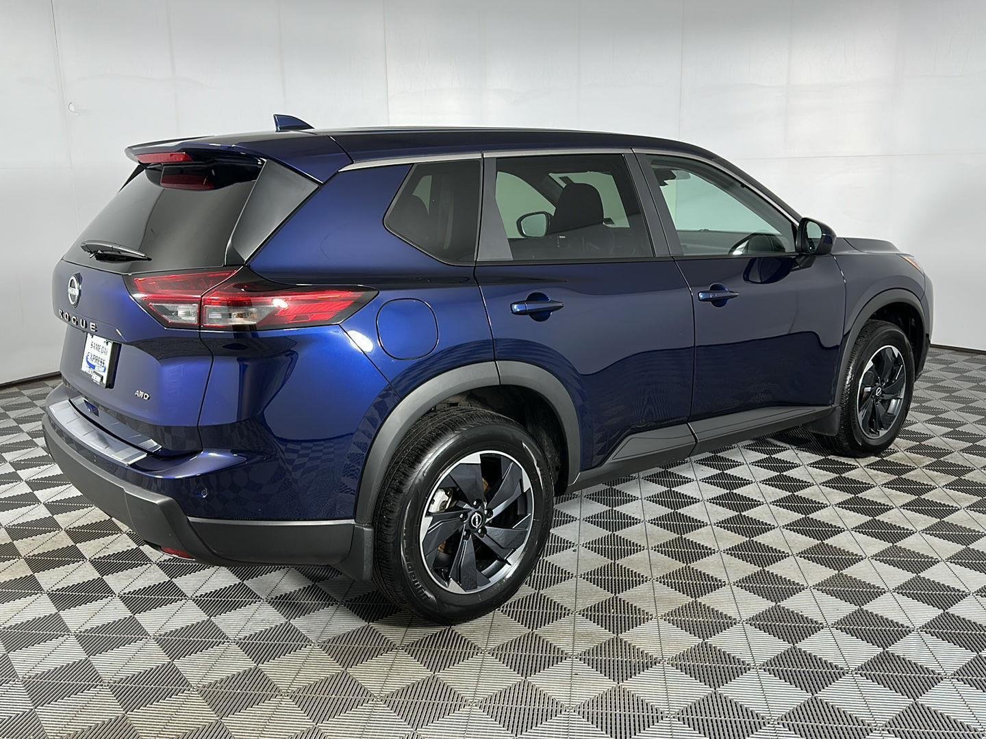 New 2026 Deep Ocean Blue Pearl Nissan SV image 17