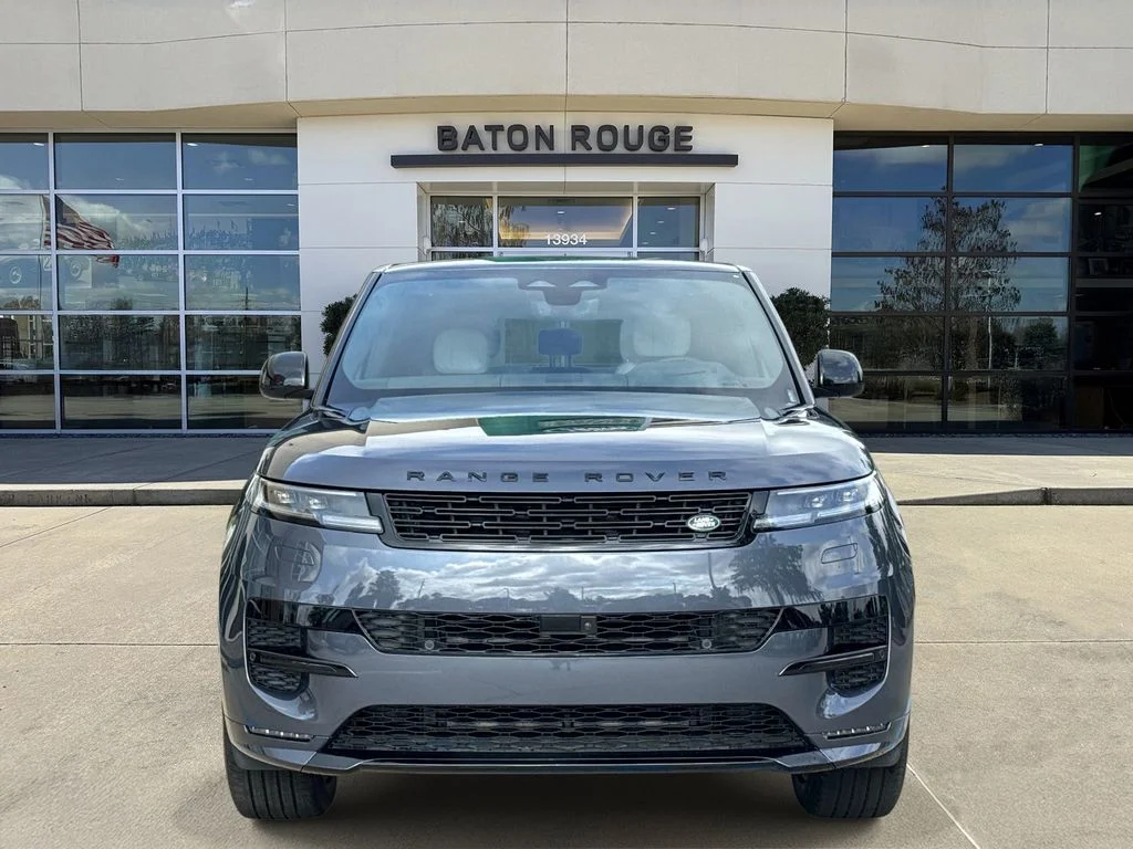 New 2026 Varesine Blue Land Rover Dynamic SE image 2