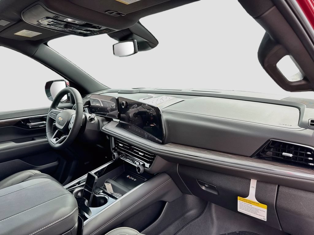 2026 Chevrolet Suburban Premier - Photo 32