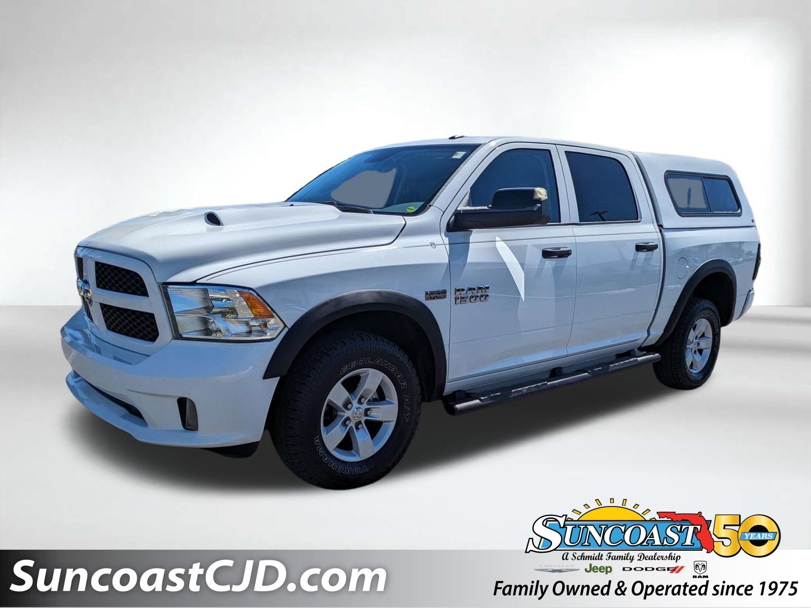 2017 RAM 1500 Express 4x4 Crew Cab 5'7's photo