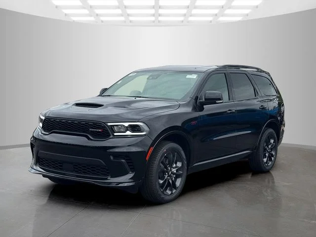 New 2026 Diamond Black Clear-Coat Exterior Paint Dodge GT PLUS image 3