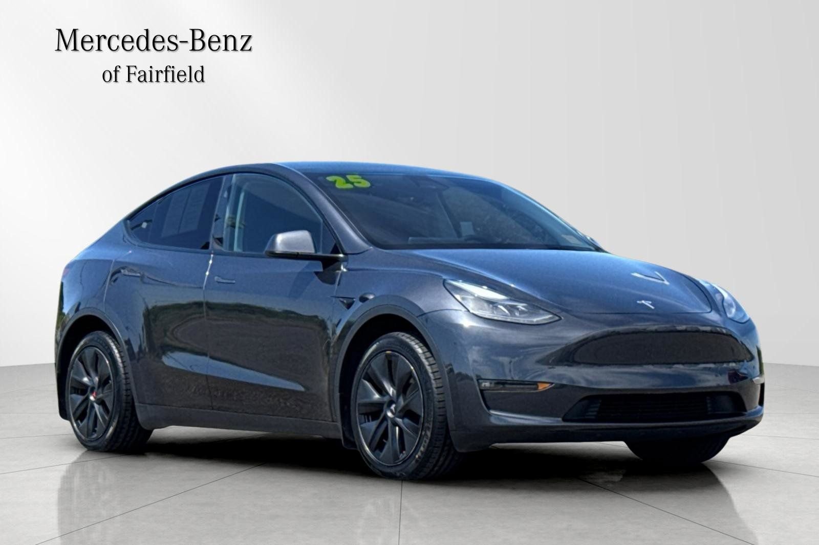 Used 2025  Tesla Long Range image 9