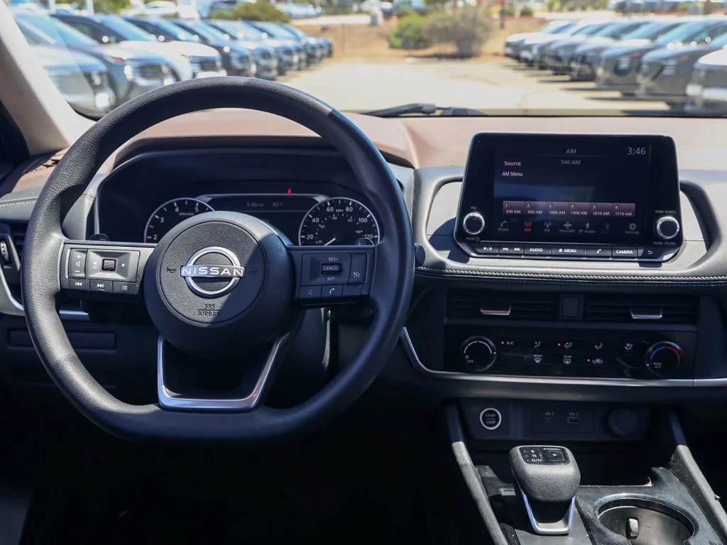 Used 2023 Black Nissan S image 21