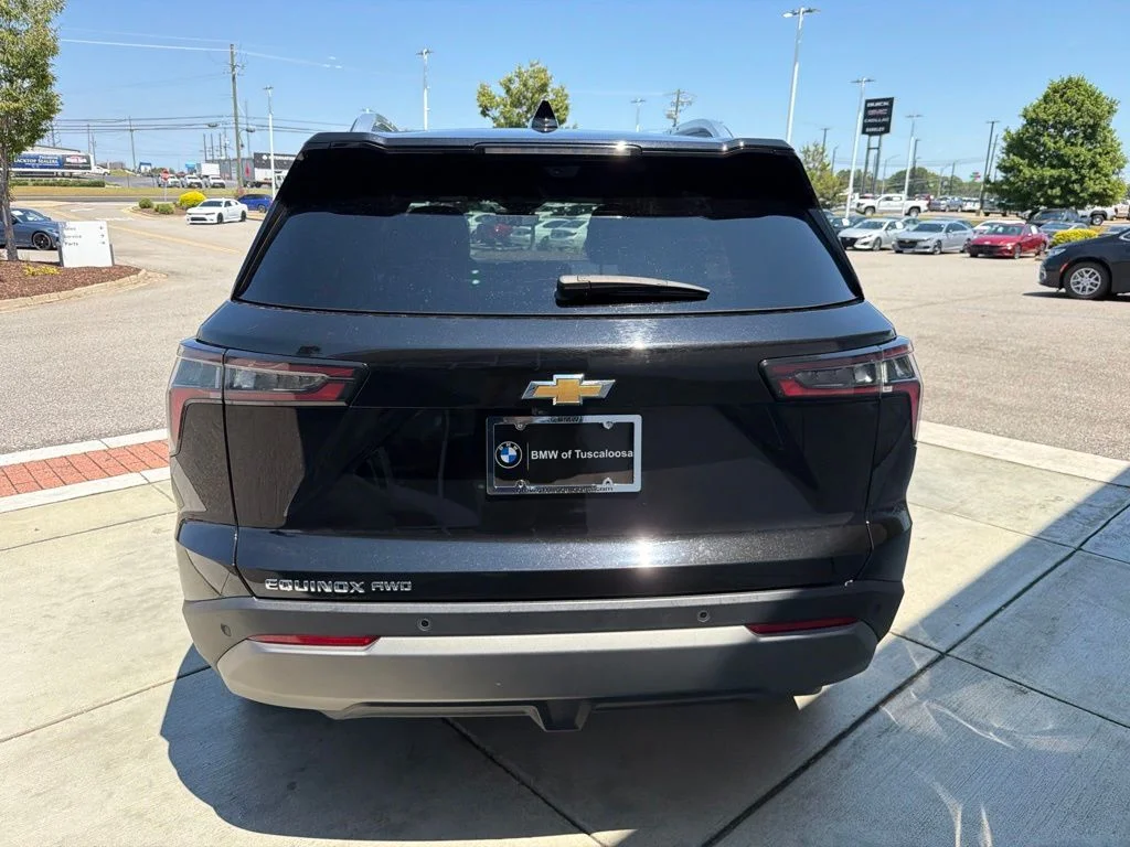 Used 2025 Black Chevrolet LT image 5