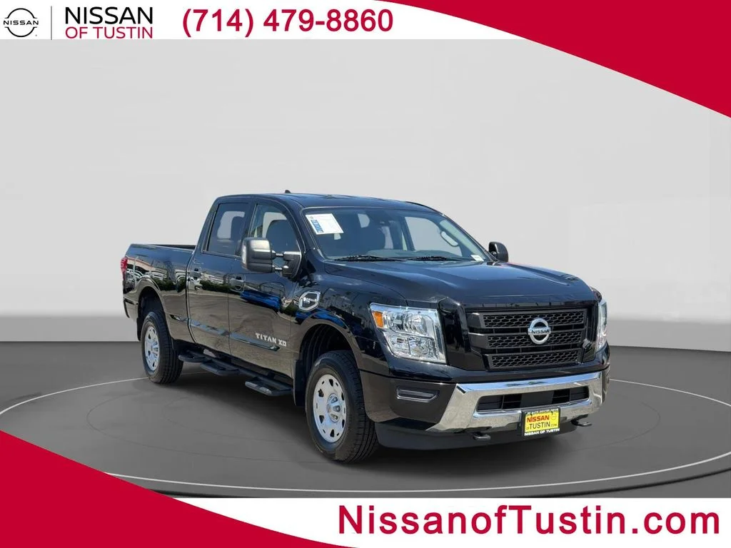 Used 2022 SUPER BLACK Nissan SV image 2