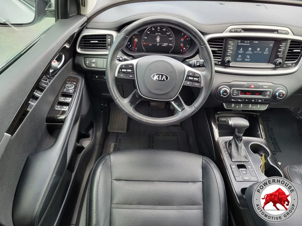 Used 2019 White Kia EX image 20