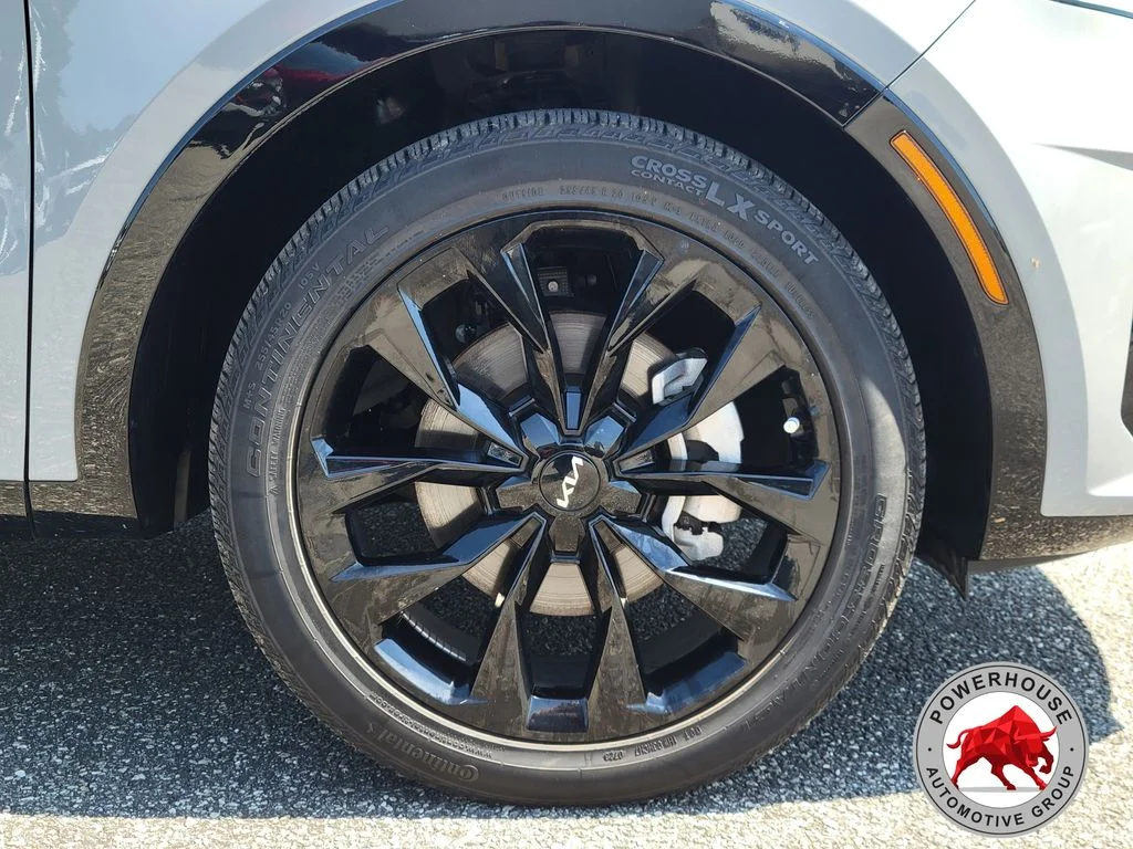 Used 2023 Gray Kia SX image 12
