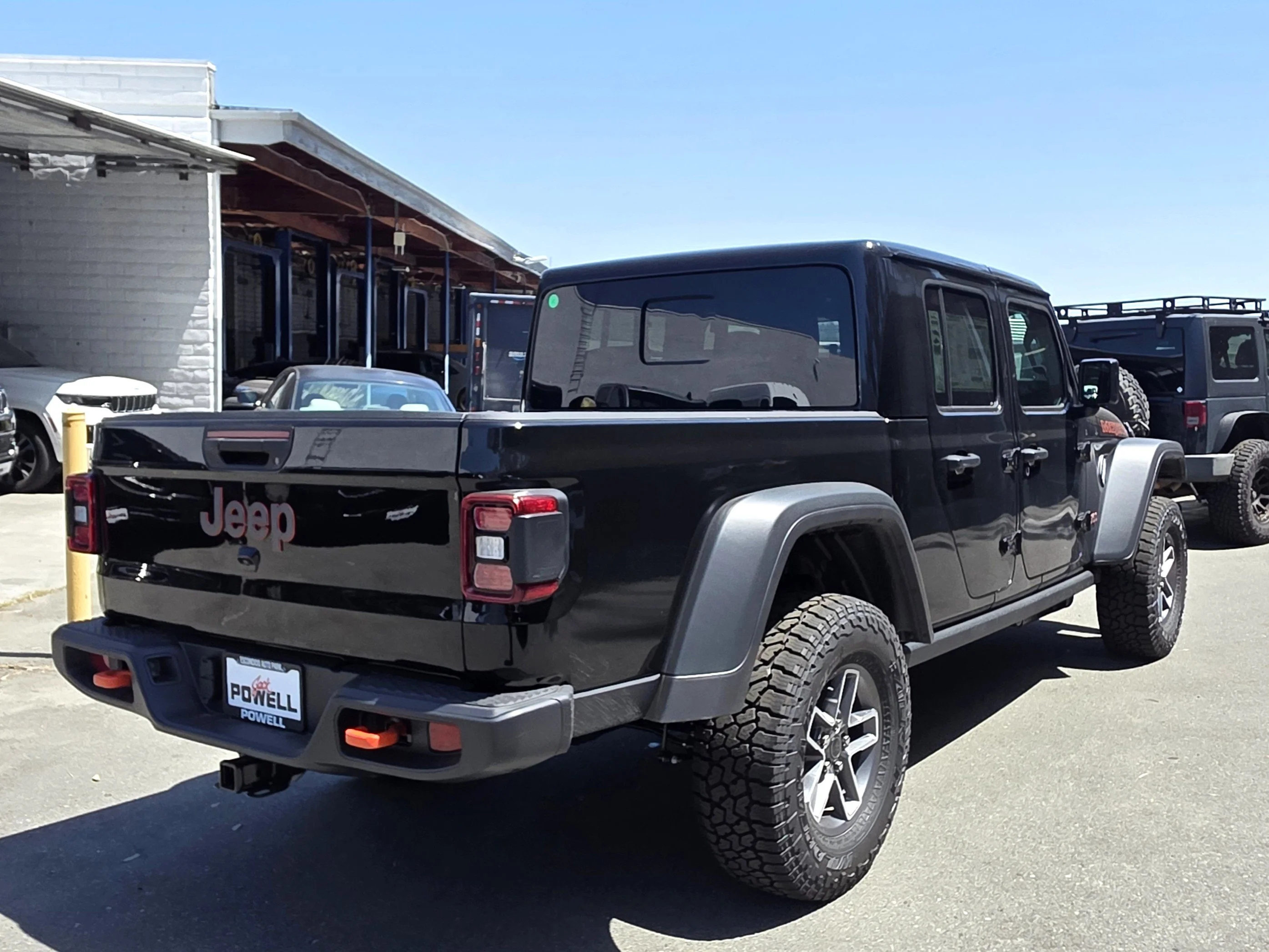 New 2026 Black Clearcoat Jeep Mojave image 5