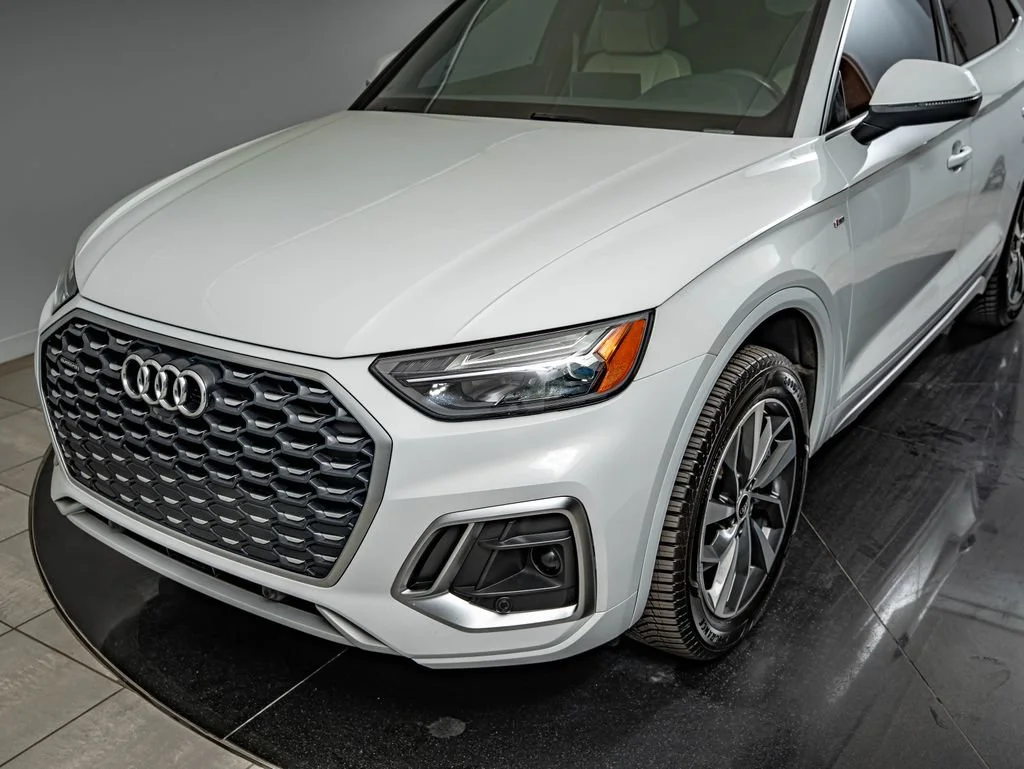 Used 2022 Glacier White Metallic Audi 45 S line Premium image 15