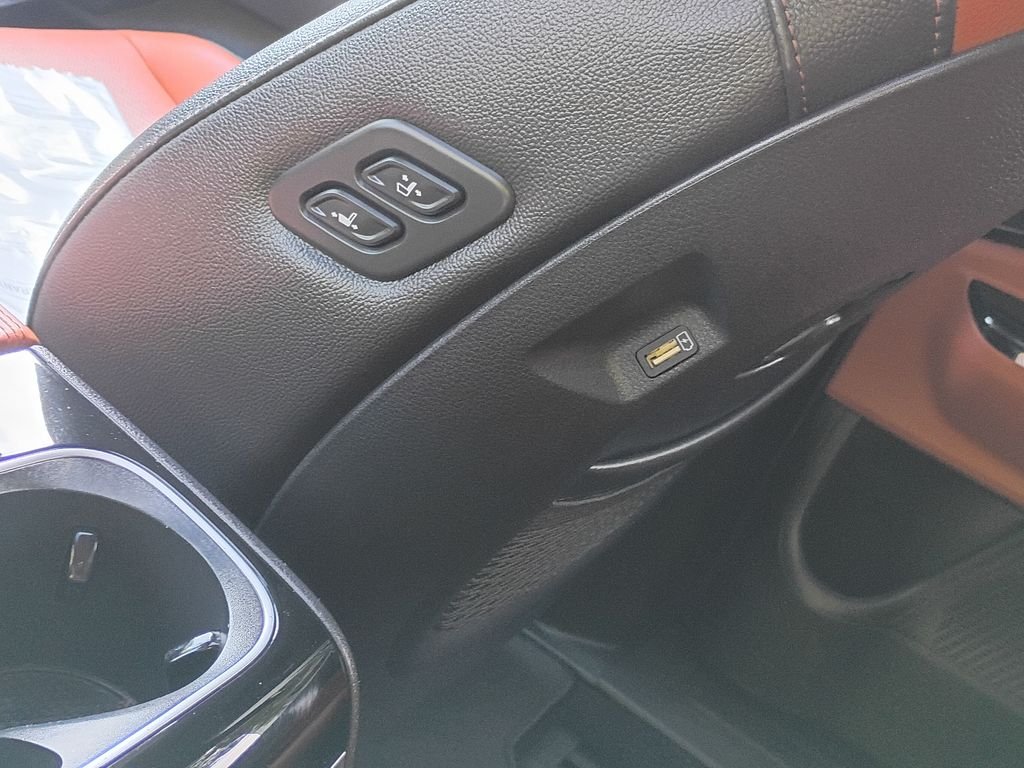 Used 2024 Astra Blue Kia SX Prestige image 20