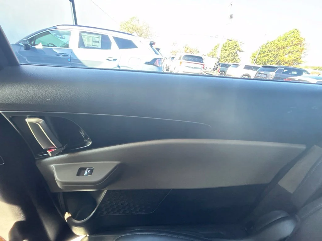 Used 2026 Blue Kia LXS image 22