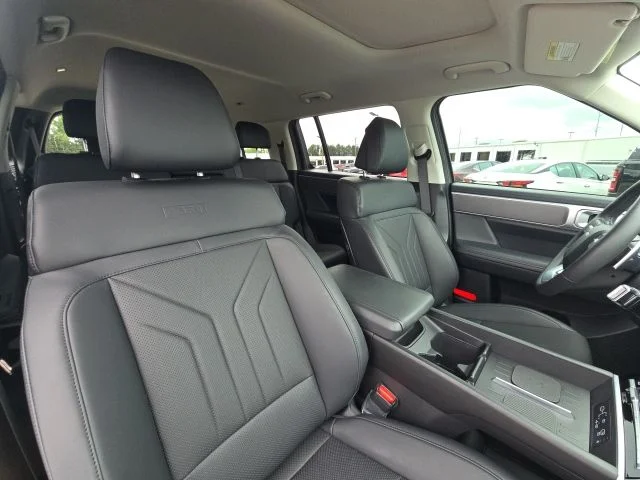 Used 2025 Gray Hyundai XRT image 23