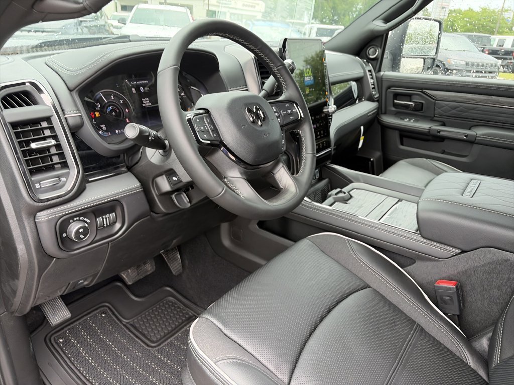 New 2026 Forged Blue Metallic Exterior Paint Ram Limited image 10