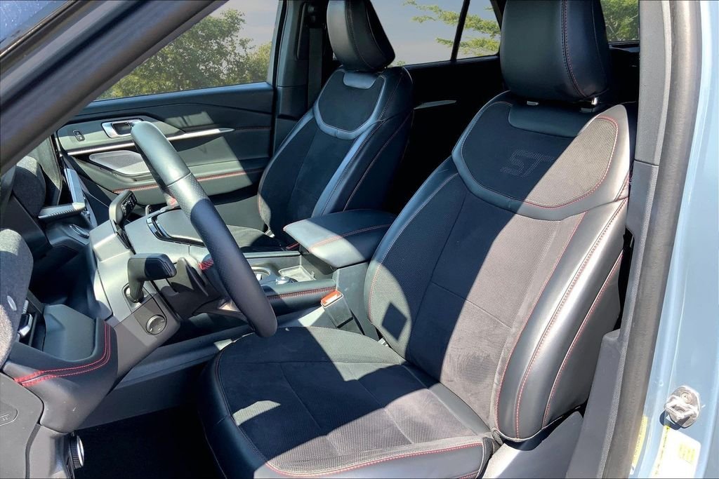 Used 2025 Blue Ford ST image 20