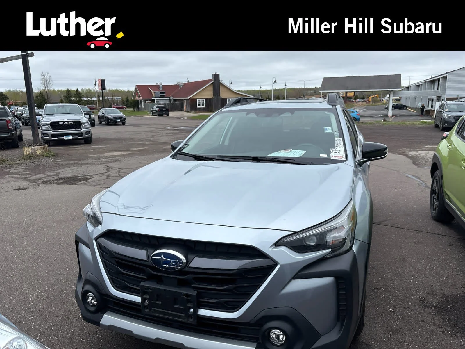 2023 Subaru Outback Limited's photo