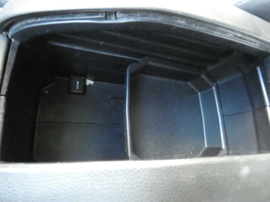 Used 2019 Gray Toyota XLE image 26