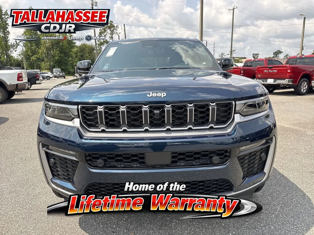 New 2026 Fathom Blue Pearl-Coat Exterior Paint Jeep Limited image 10