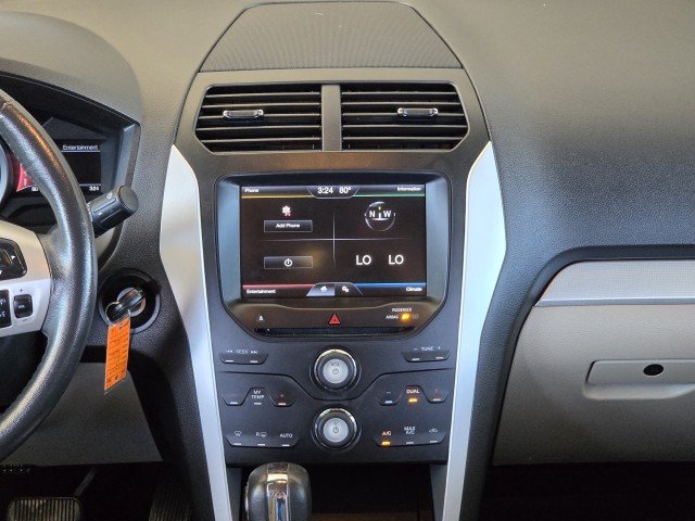 Used 2013 White Ford XLT image 27