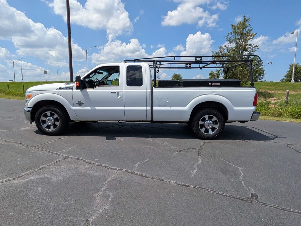 Used 2016 White Ford Lariat image 7