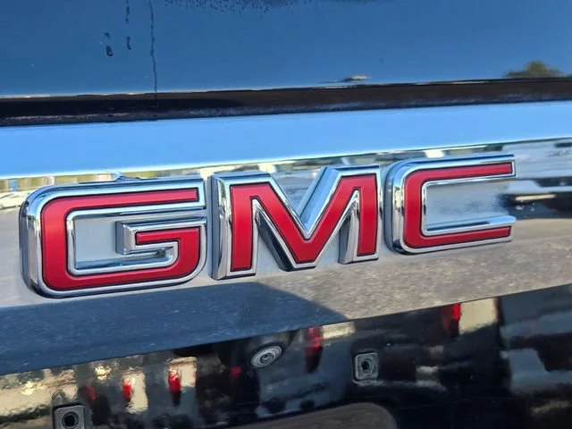 Used 2023 ONYX BLACK GMC SLT image 19