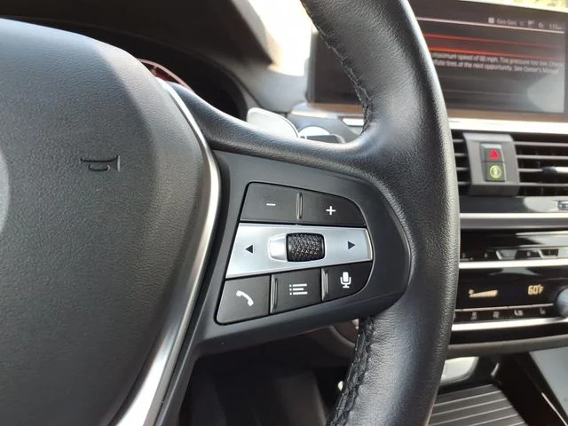 Used 2020 White BMW xDrive30i image 27