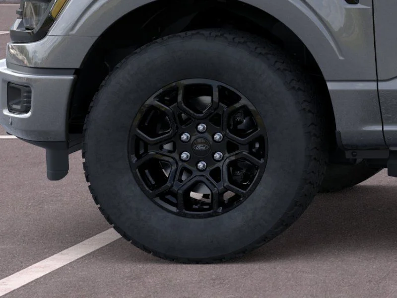 New 2026 Carbonized Gray Metallic Ford XLT image 19