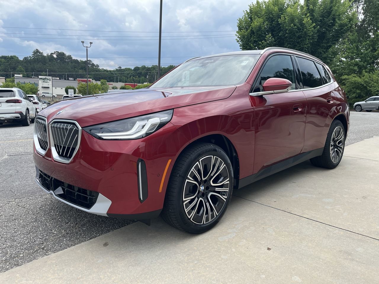 New 2026 Vegas Red Metallic BMW 30 xDrive image 4