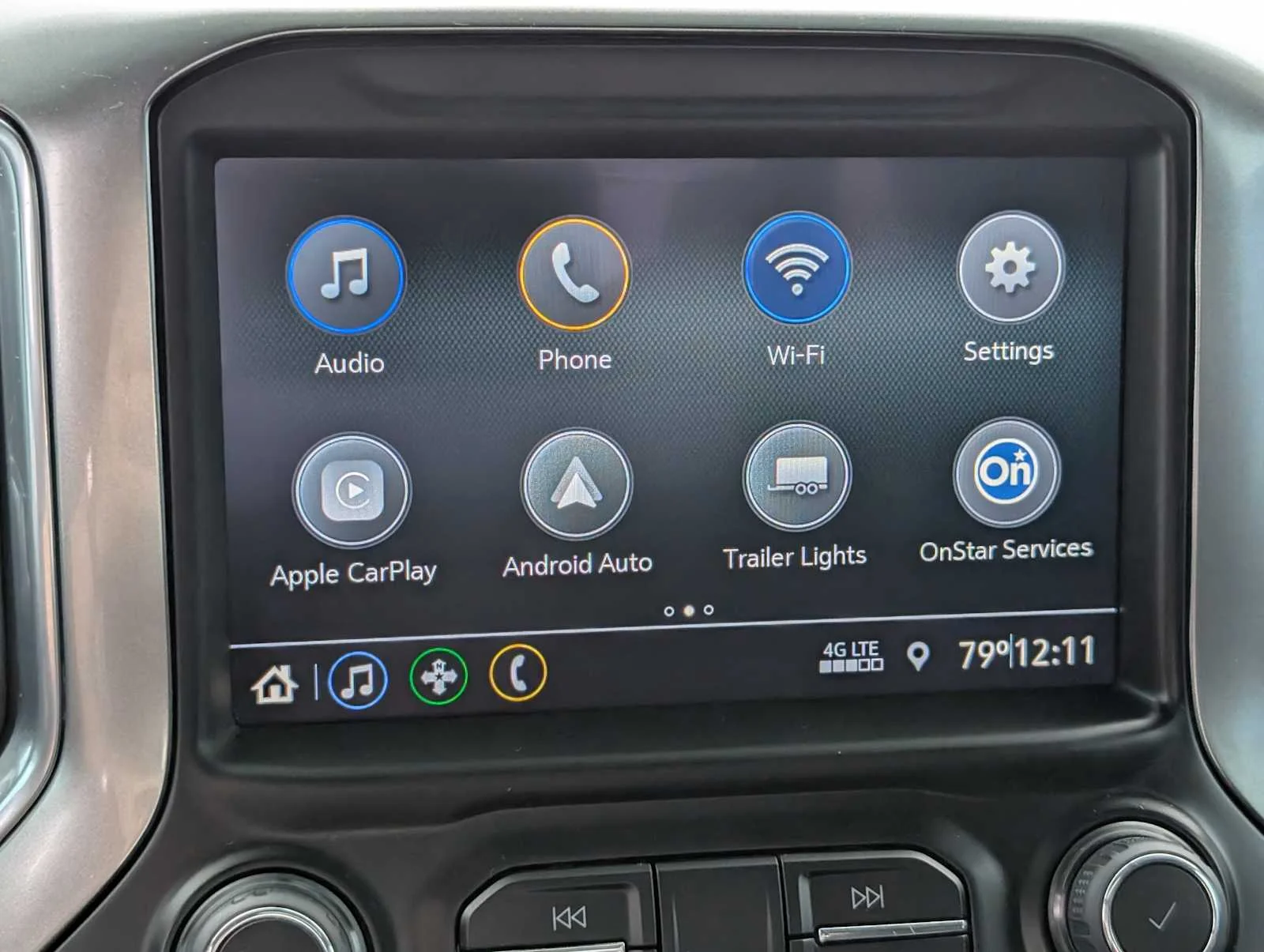 Used 2022 Silver Ice Metallic Chevrolet LT Trail Boss image 22