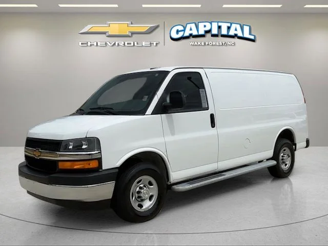 2024 Chevrolet Express 2500 Work Van HD's photo