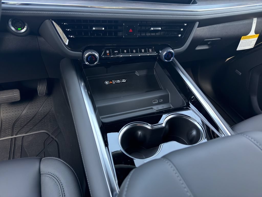 2026 Chevrolet Tahoe LT - Photo 15