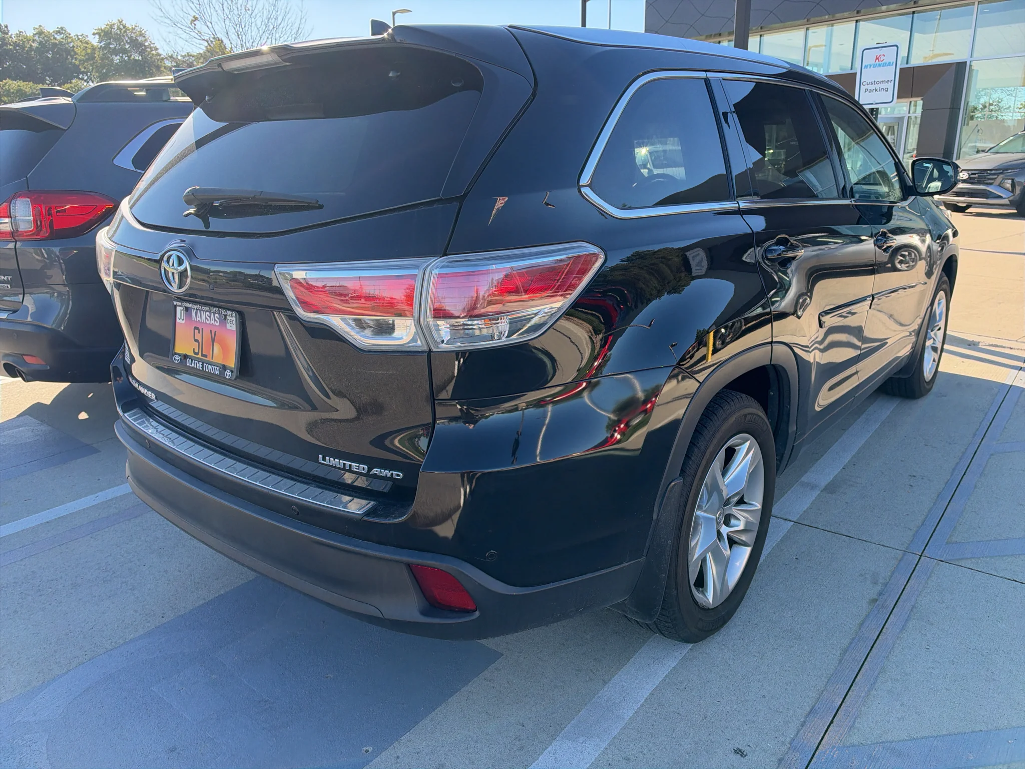 Used 2014 Black Toyota Limited image 4
