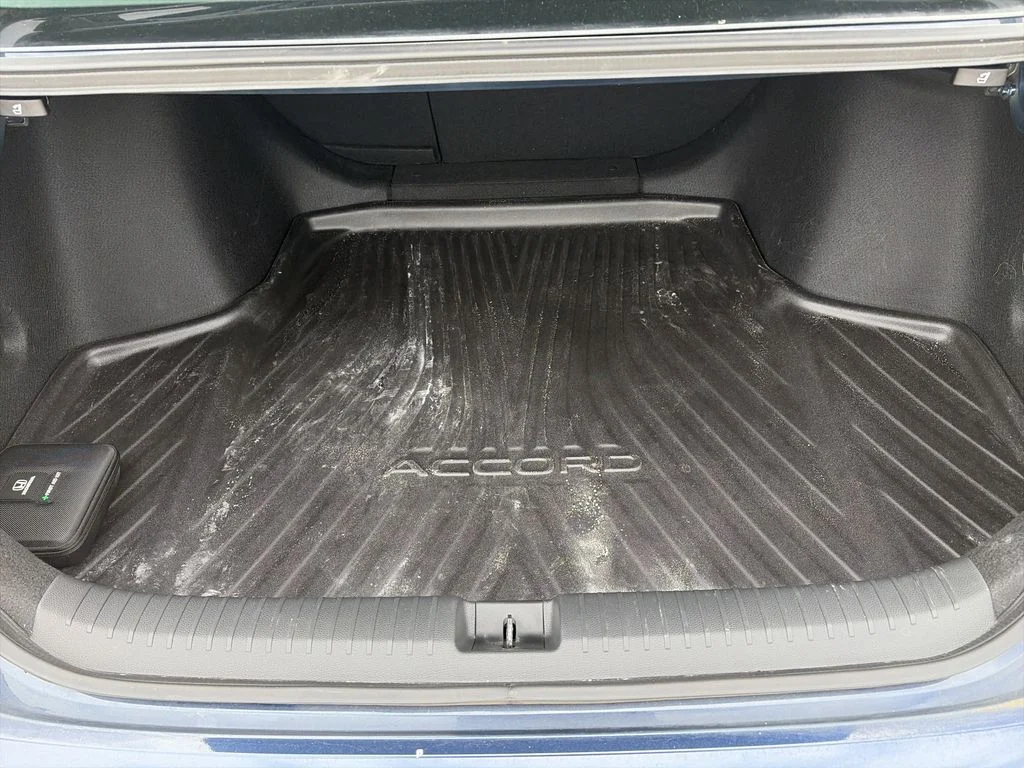 Used 2024  Honda EX image 30