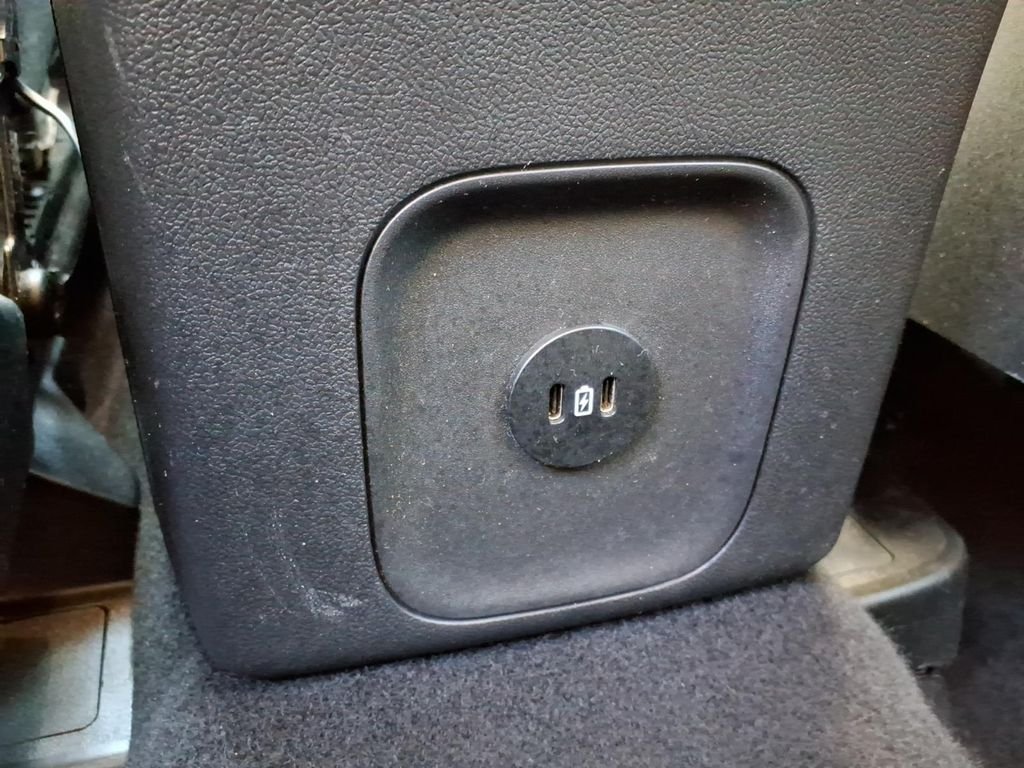 Certified Used 2024 Oxford White Ford Active image 14