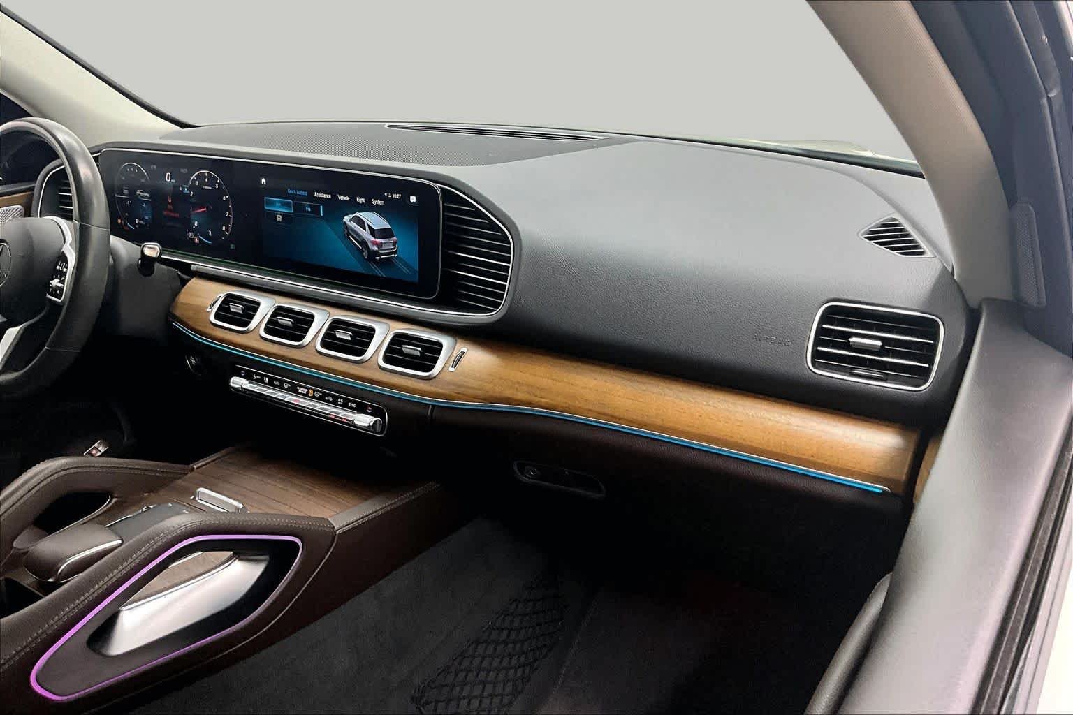 Used 2020 Emerald Green Metallic Mercedes-Benz GLE 350 image 18