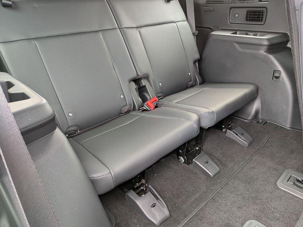 New 2026 White Hyundai Calligraphy AWD image 30
