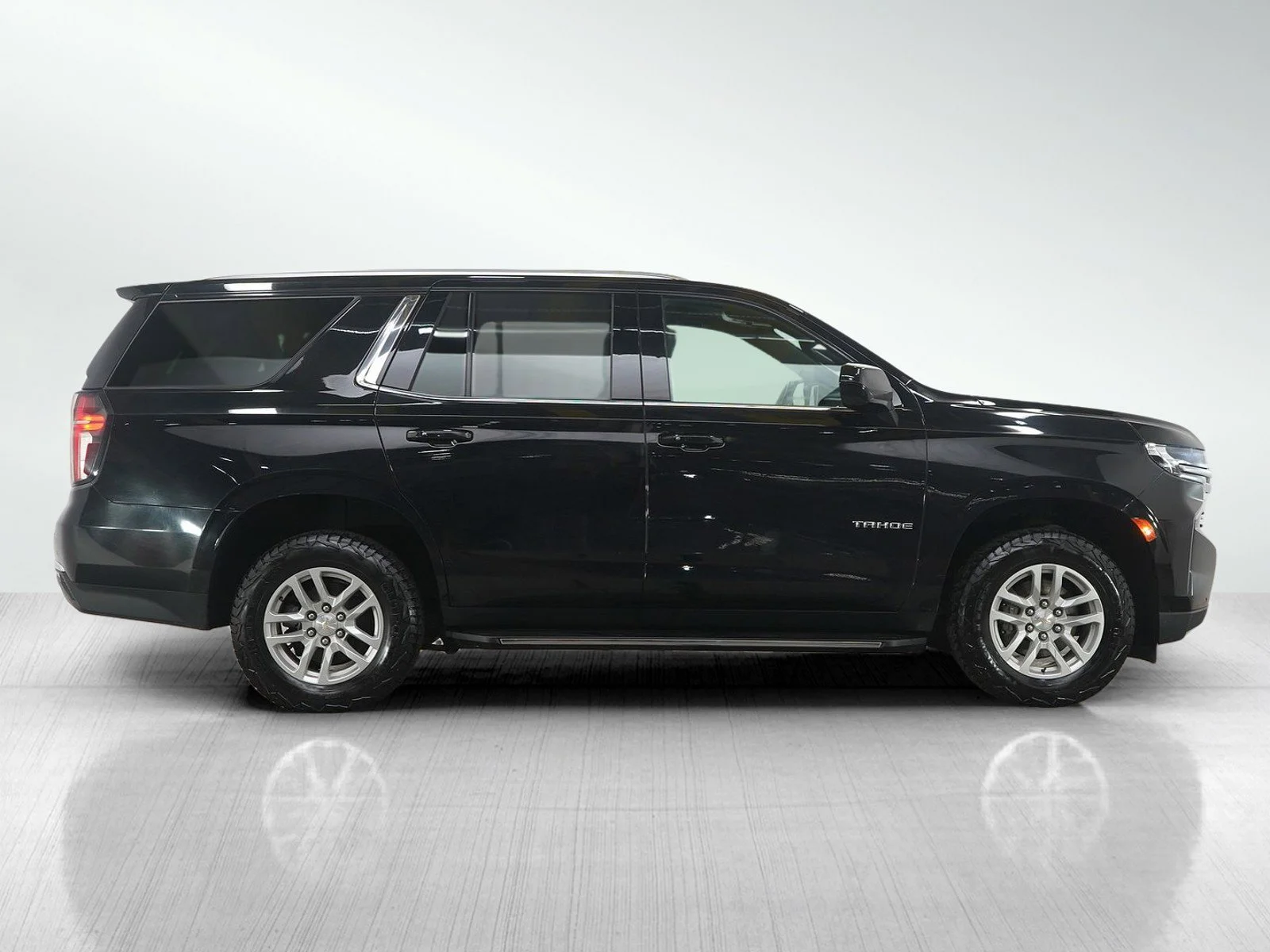 2023 Chevrolet Tahoe LT - Photo 6