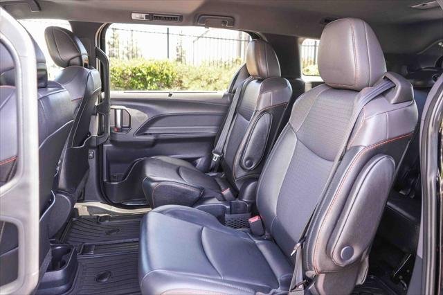 Certified Used 2021 MIDNIGHT BLACK METALLIC Toyota  image 22