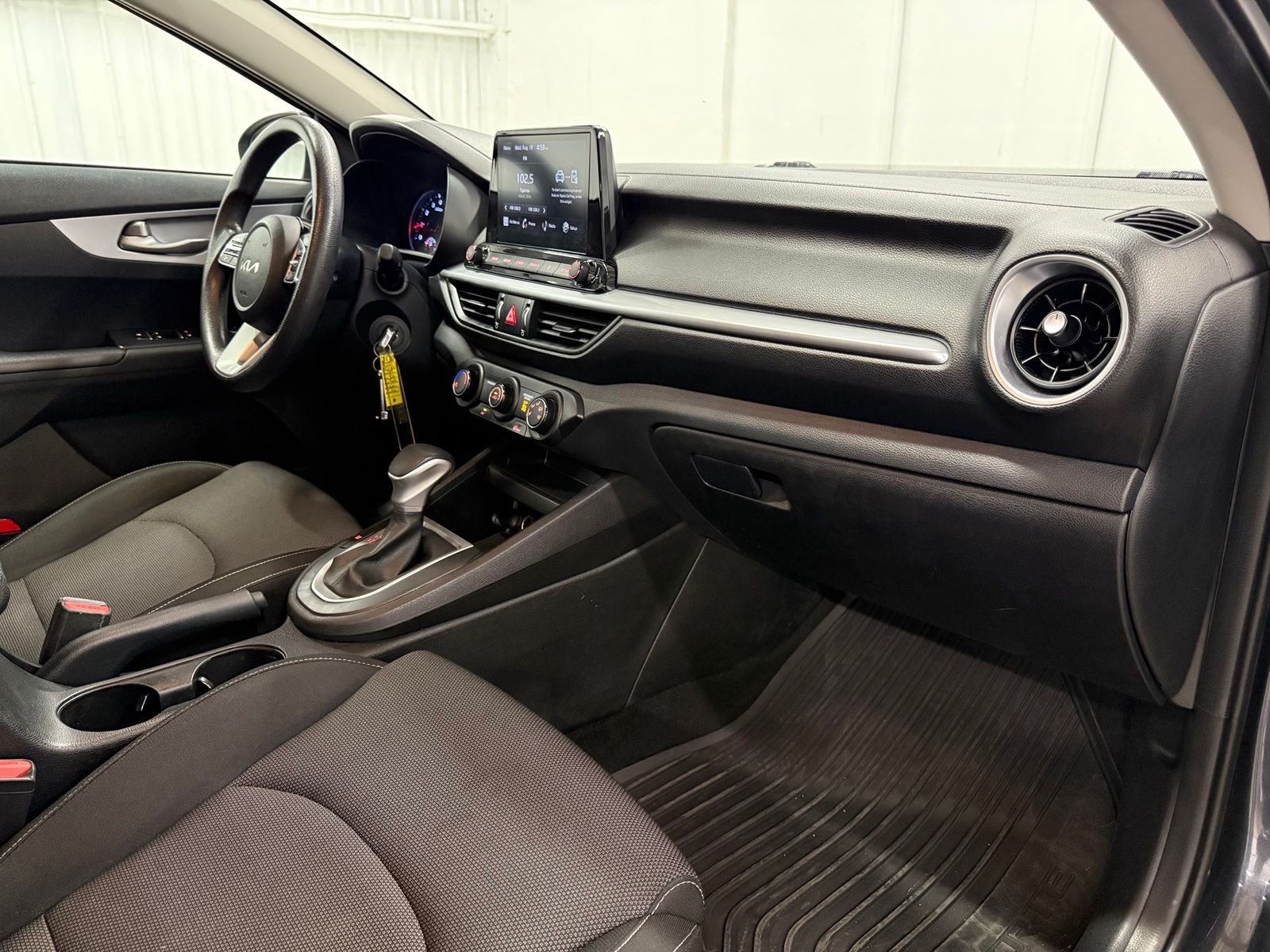 Used 2024 Gray Kia LXS image 22