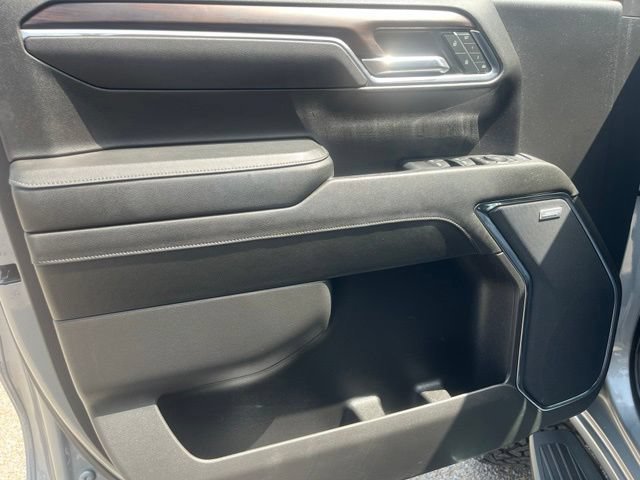 Used 2024 Sterling Metallic GMC SLT image 27