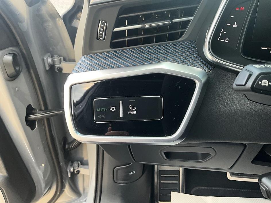 2025 Audi RS 6 Avant Base - Photo 17