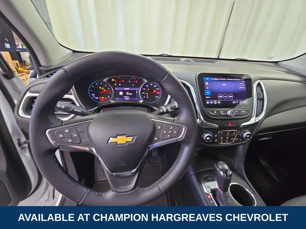 Used 2019 SUMMIT WHITE Chevrolet LT image 14