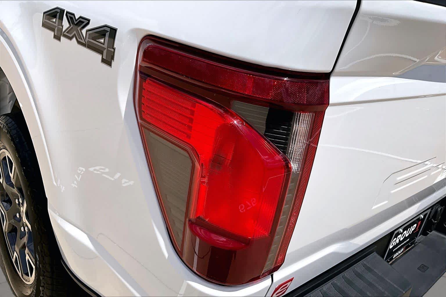 Used 2025 Oxford White Ford STX image 29