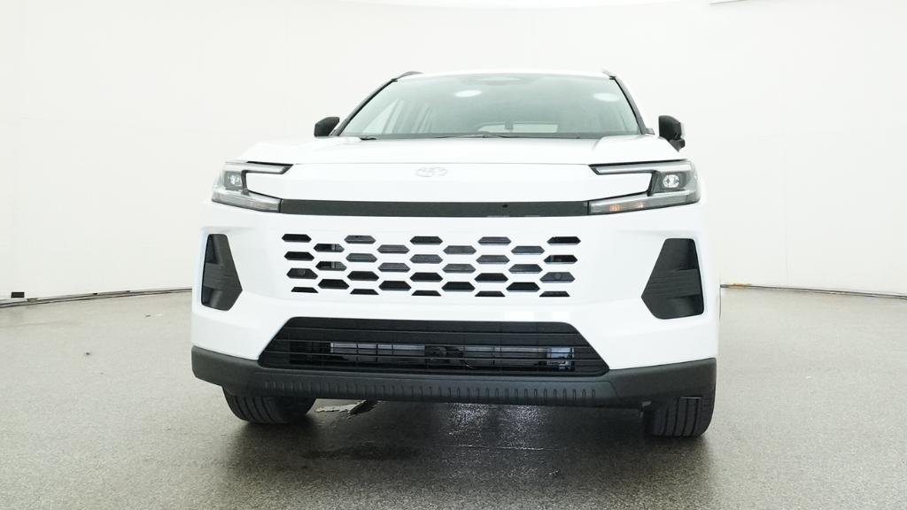 New 2026 Ice Cap Toyota XLE Premium image 6