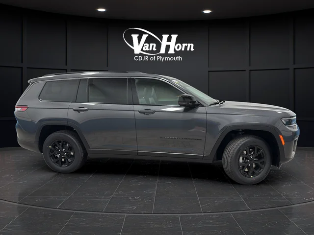 New 2026 Baltic Gray Metallic Clear-Coat Exterior Paint Jeep Altitude image 8