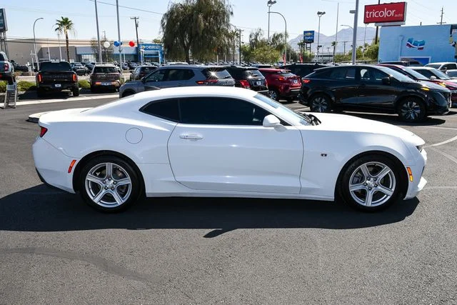 Used 2017 White Chevrolet 1LS image 7