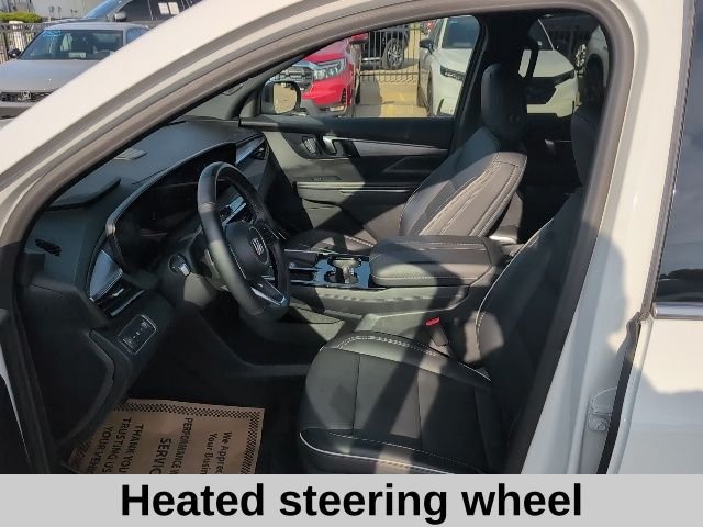 Used 2025 Summit White Buick Preferred image 12