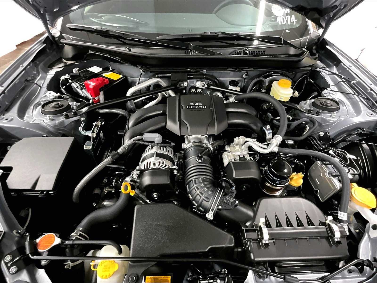 2025 Toyota GR86 Base - Photo 14