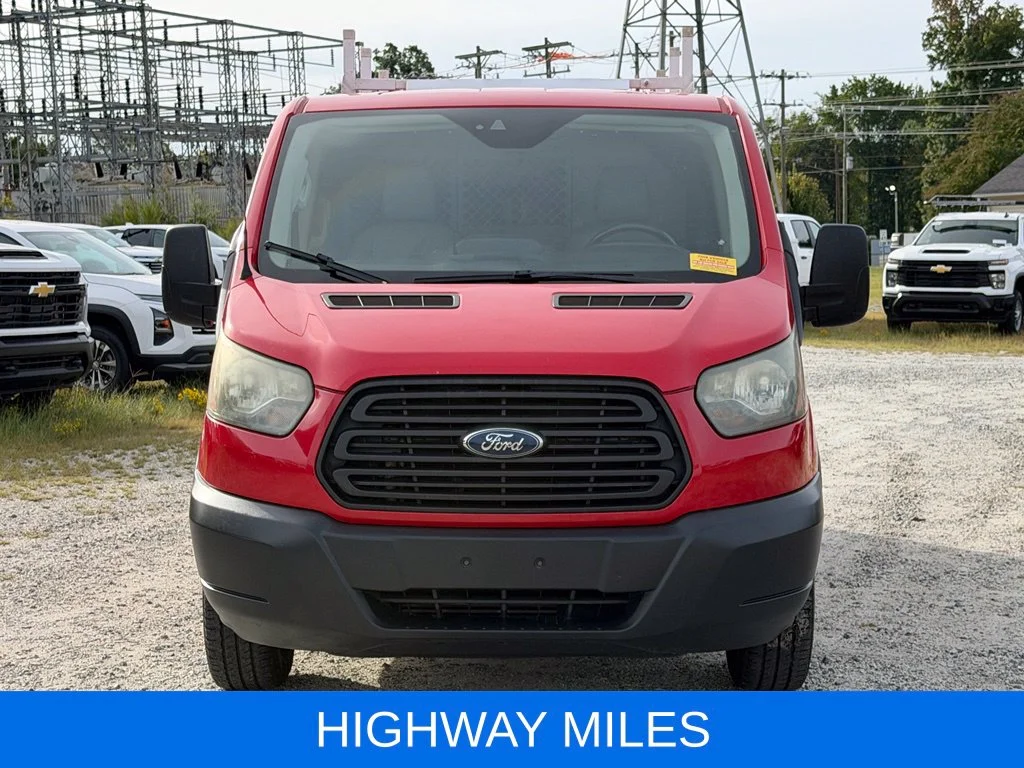 Used 2015 Red Ford Base image 2